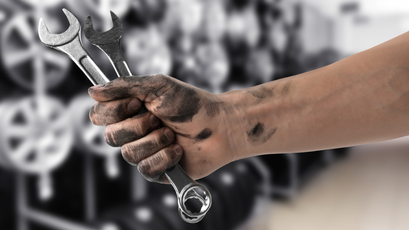 NETTUNO Mani rovinate dal lavoro