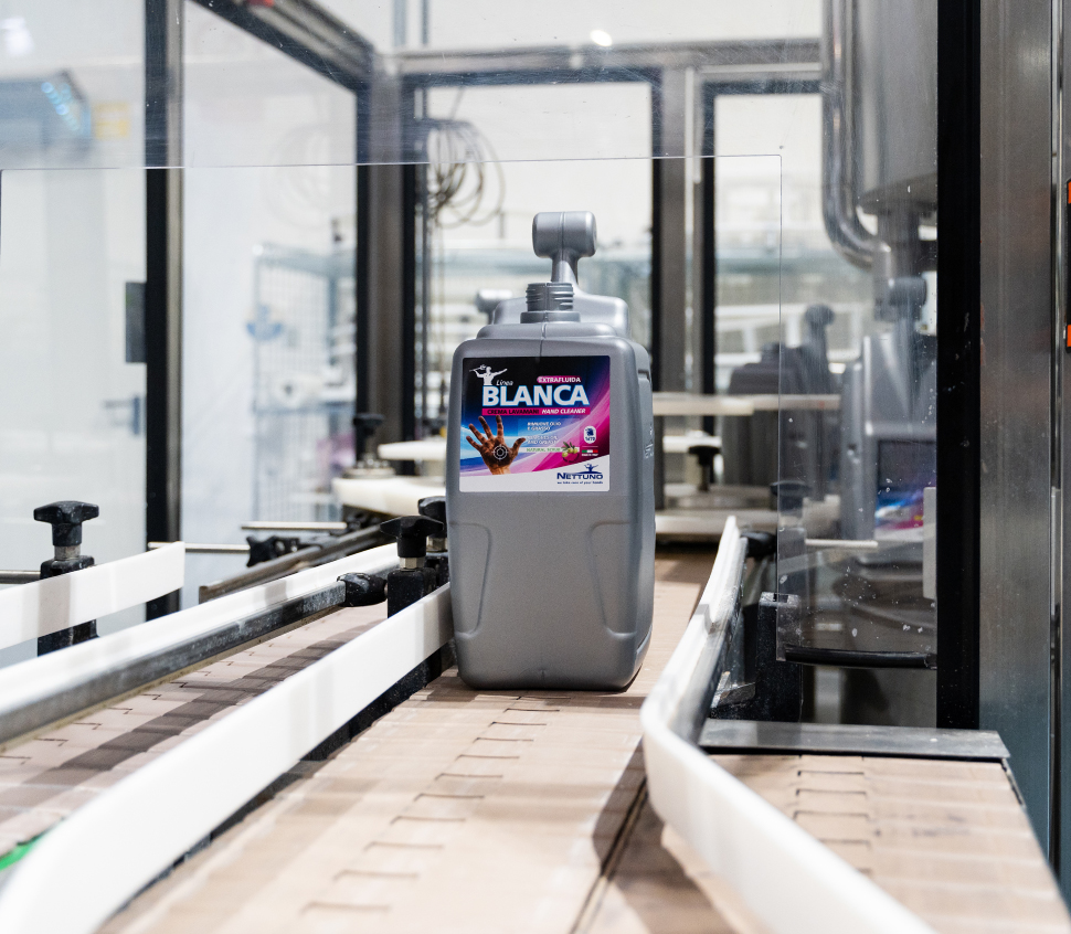 Blanca Nettuno Produzione